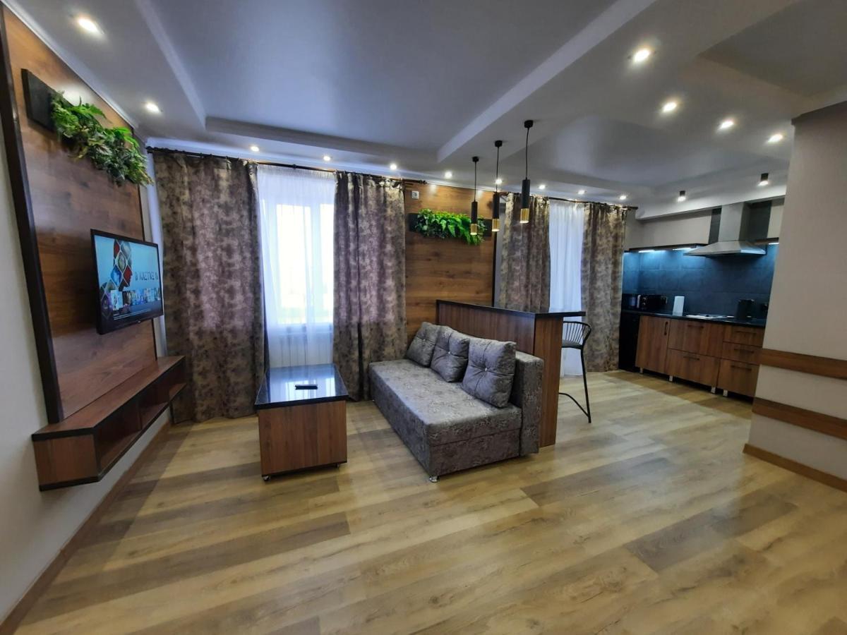 Исы Байзакова 133 Apartamento Pavlodar Exterior foto