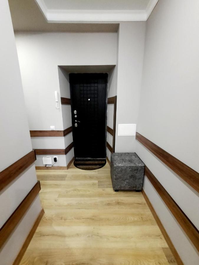 Исы Байзакова 133 Apartamento Pavlodar Exterior foto