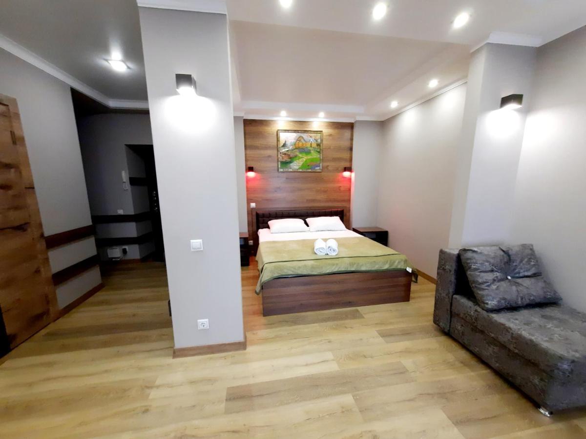 Исы Байзакова 133 Apartamento Pavlodar Exterior foto